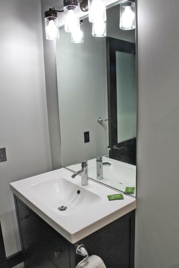 The Serenity Suite - Main Street Lodge In Berlin Zewnętrze zdjęcie